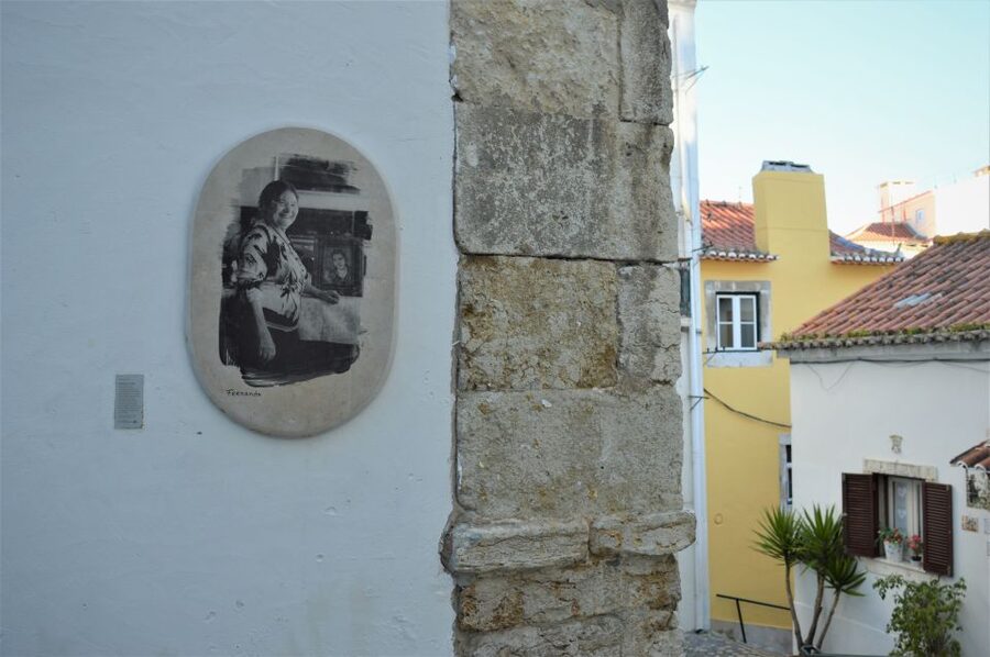 Lisbon: Walking Tour in the Center (Max 12 Participants) - Liquor Tasting and the Value of Small Moments