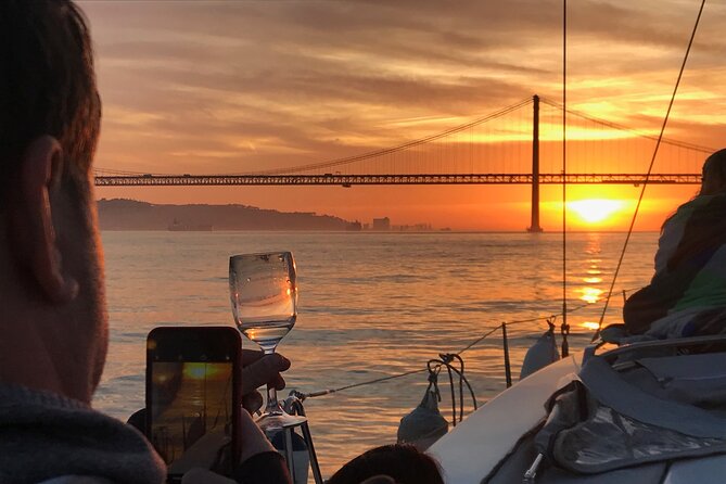 LUXURY Catamaran Sunset and Wine cruise - Quick highlights before you go