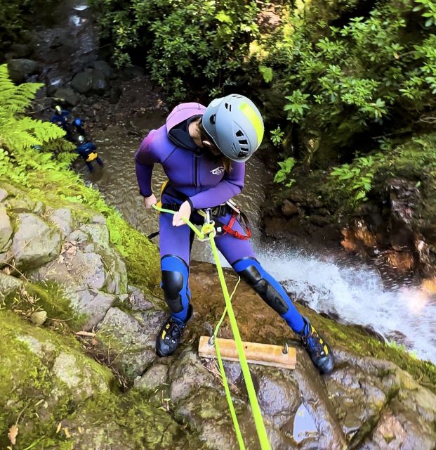 Madeira: Beginner Canyoning - Level 1 - The canyon walk: views, movement, and a quick warm-up