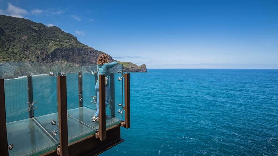 Madeira Funchal:East Tour Pico Arieiro & Santana&Laurissilva - Faial Guindaste, Two Glass Walkways Over the Ocean