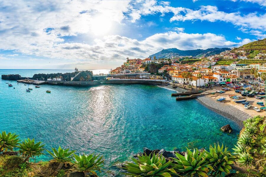 Madeira: Nuns Valley Half-Day Tour - Why Curral da Freiras feels like another Madeira planet