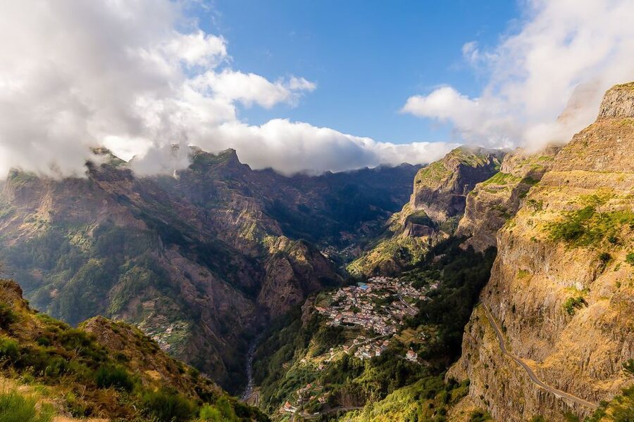 Madeira: Nuns Valley Half-Day Tour - The guides on this route: what to look for when you meet yours