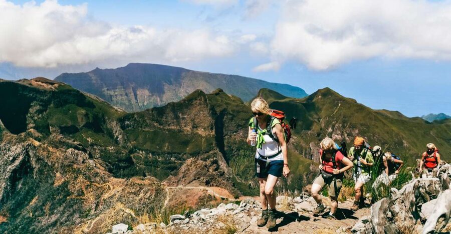 Madeira: Pico Arieiro to Pico Ruivo Hike - Driving up the island: why the transfers are part of the experience