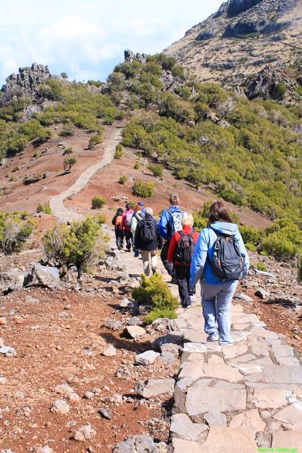 Madeira: Pico Arieiro to Pico Ruivo Hike - The main event: the challenging connection toward Pico Ruivo