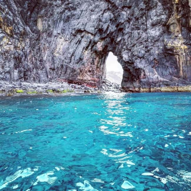 Madeira: Ponta de São Lourenço Snorkeling Boat Trip - Guided Snorkeling in Crystal Clear Water: What You Can Expect to See