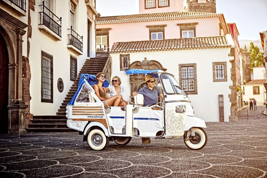 Madeira: Private Funchal City Tour in a Tukxi - Mercado dos Lavradores: where local food culture meets your street route