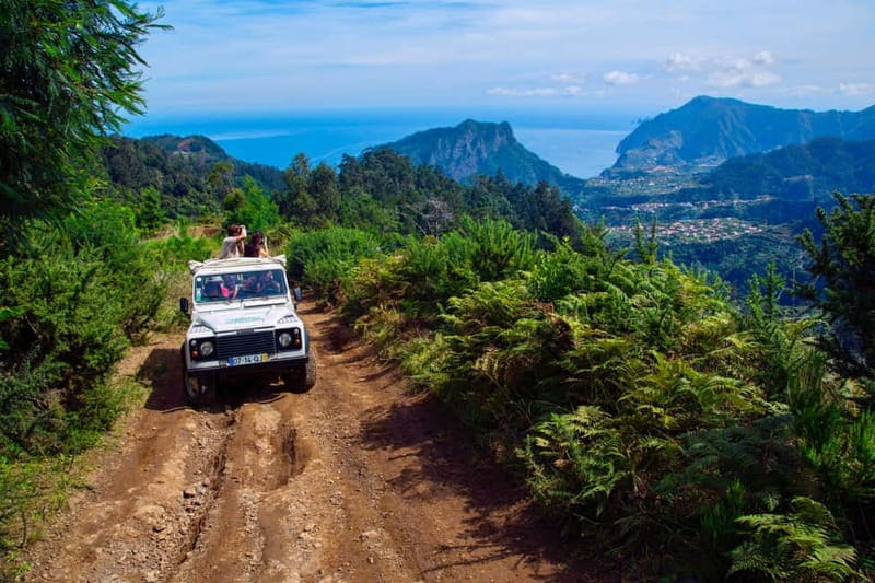 Madeira: Santana Jeep Safari and Referta Levada Walk - Pico do Arieiro, Madeira’s big-view opener
