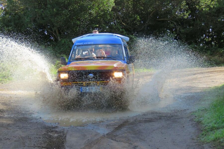 Madeira : Santana & Peaks full day tour by Open 4x4 - Into the Valley: Laurisilva Forest and Ribeira Frio at 1818 m