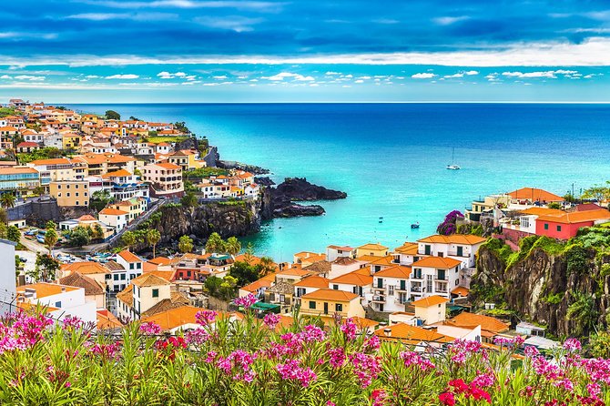 Madeira Valley of the Nuns Tour - Curral das Freiras, Valley of the Nuns: Village Time in a Deep Bowl of Mountains