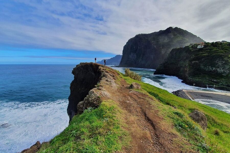 Madeira: West Side Jeep Tour with Natural Pools - Seixal black sand, waterfalls, and São Vicente wine or poncha