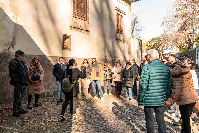 Magical Sintra Village Tour - Sintra at Walking Speed, Without the Long Lines