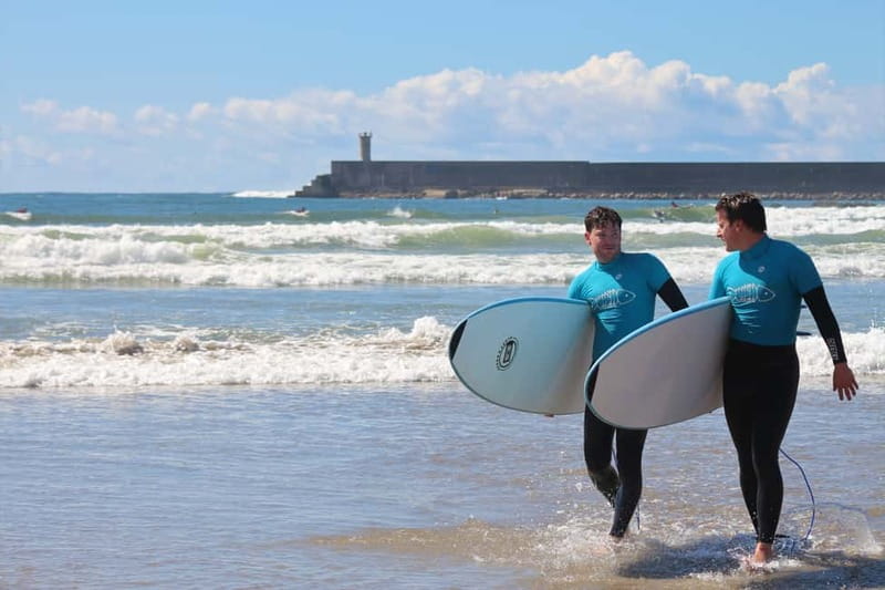 Matosinhos: Surfing Lesson with Equipment - What you should bring so the lesson feels easy