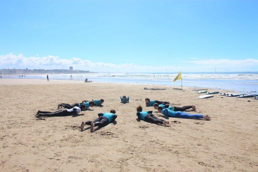 Matosinhos: Surfing Lesson with Equipment - What happens before you get wet: briefing and safety rules
