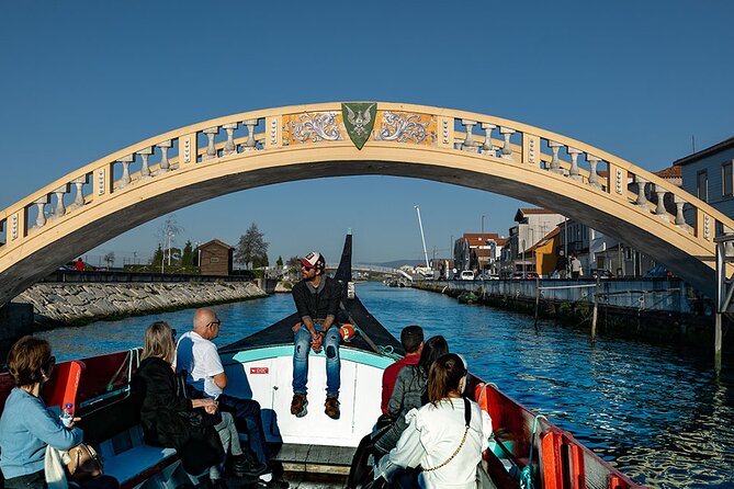 Moliceiro Boat Tour on the Ria de Aveiro - Weather Reality Check: Rain, Wind, and Why This Tour Is Time-Sensitive