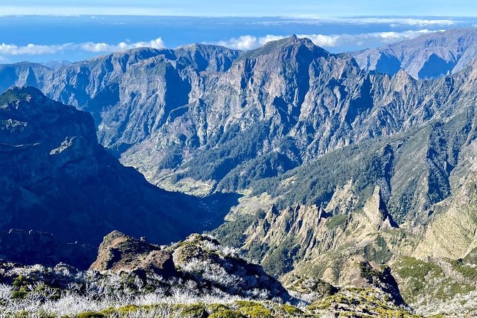 Morning Transfer To Pico Do Arieiro, Hike To Pico Ruivo & Return From Teixeira - Who this hike suits best, and who should think twice