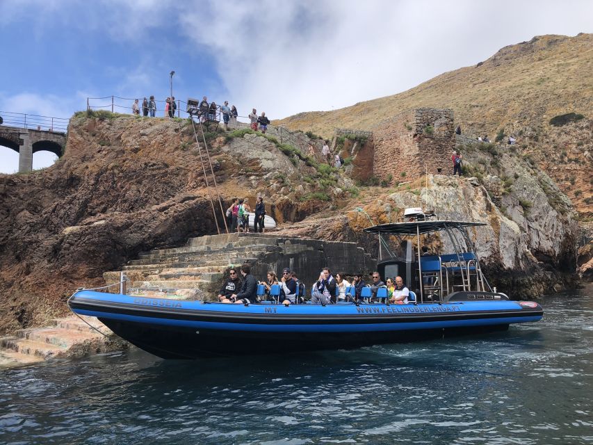 Peniche: Berlenga Island and Cave Tour - Walking time on the island: beaches, trails, lighthouse, and the fort area