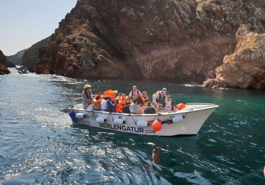 Peniche: Berlengas Roundtrip and Glass-Bottom Boat Cave Tour - Peniche to Berlengas: how this half-day actually feels