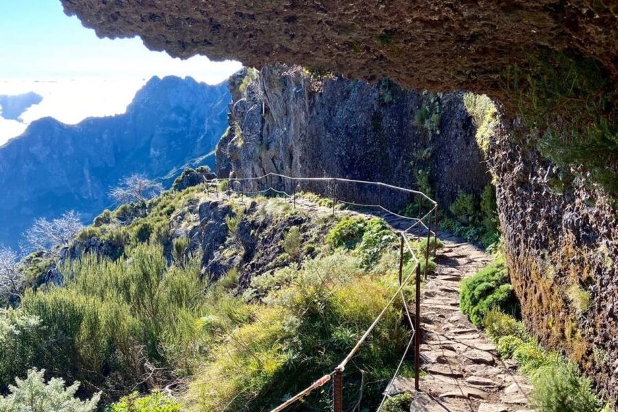 Pico Do Arieiro Pico Ruivo Sunrise or Morning Hike Transfers - Timing Reality: Enjoy Photos, but Respect the Pickup Window