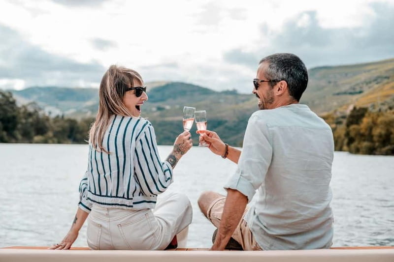 Pinhão: Douro River Solar Boat Tour with Wine Tasting - Should you book the Pinhão Douro solar boat and wine tasting?