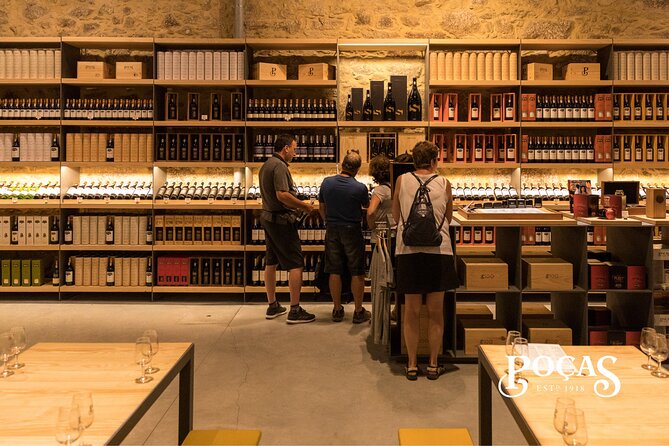 Poças Guided Visit and Wine Tasting of 3 Port Wines - Small group size, and why your guide really matters