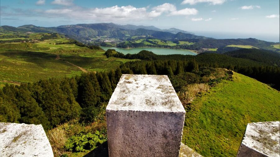 Ponta Delgada: Hidden Gems of São Miguel Full-Day Van Tour - A Small-Group São Miguel Van Tour That Feels Personal