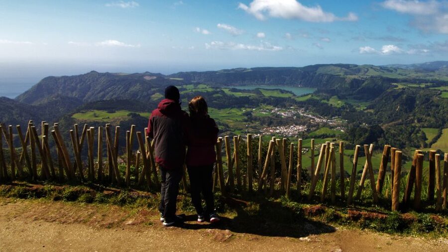 Ponta Delgada: Hidden Gems of São Miguel Full-Day Van Tour - Start of the Day: A Quiet Geothermal Field Stop