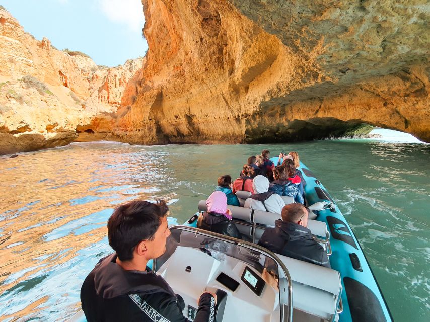Portimão: Benagil Cave and Praia de Marinha Boat Tour - How To Find The Meeting Point On Portimão’s Riverfront