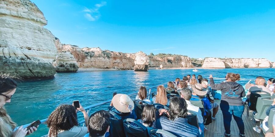Portimão: Benagil Caves & Dolphins Watching with Biologist - Leaving Portimão: the cruise that sets up both caves and wildlife