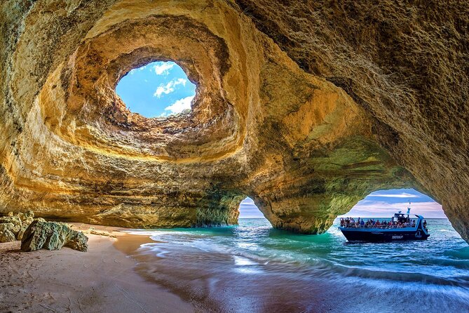 Portimão:Embark on Nature•Benagil and Dolphins•Biologist on board - Key things to know before you go