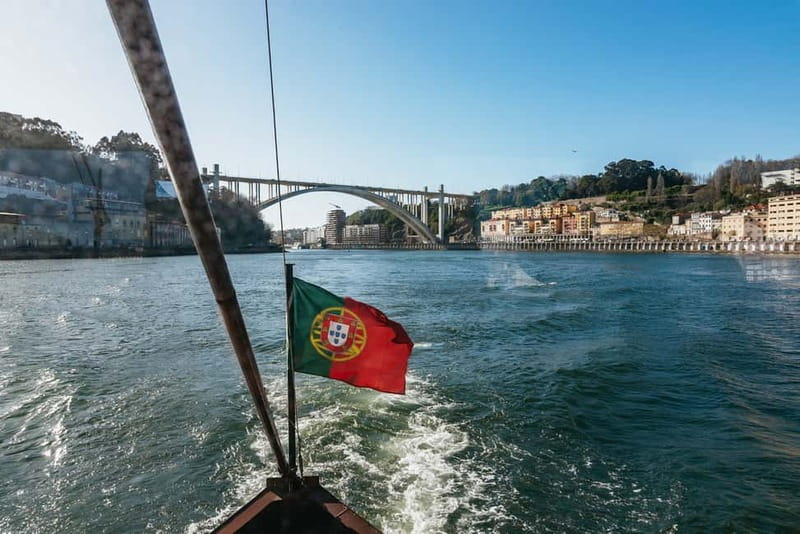 Porto: Bridges Cruise & Sunset & Port Wine Cellar Option - Port wine tasting for first-timers, what to expect