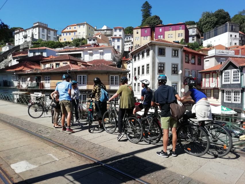 Porto: City Highlights 3-Hour Guided Electric Bike Tour - Porto Cathedral (Sé) and the Romanesque stop that anchors the old town