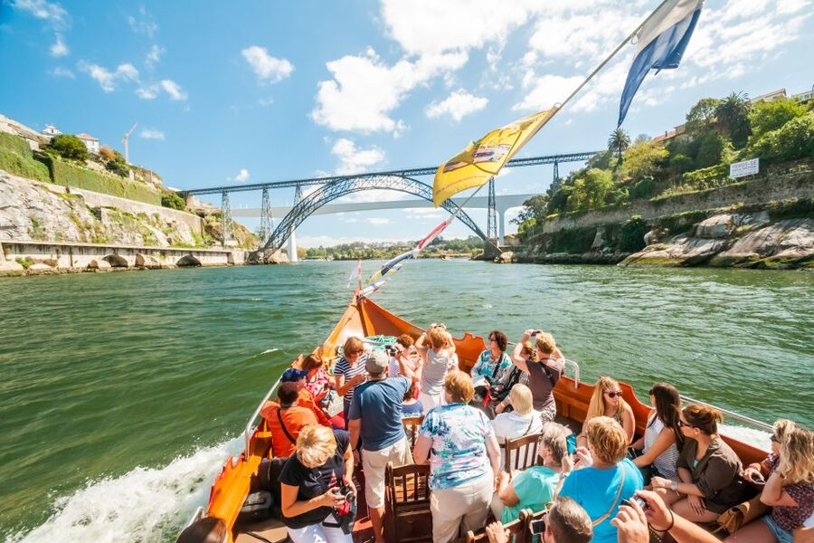 Porto: City Train Tour, River Cruise & Wine Cellar - Should you book this Porto City Train Tour, River Cruise, and Wine Cellar?