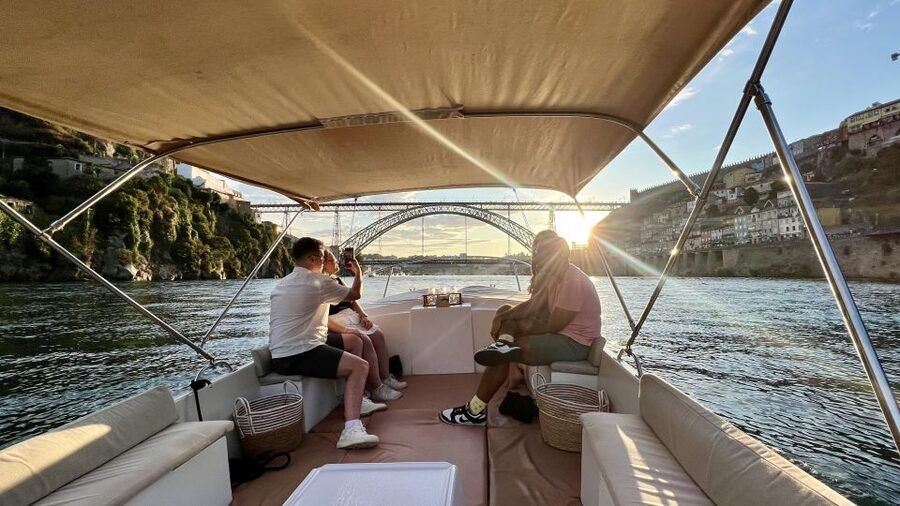 Porto: Douro River Boat Cruise with Port Wine Tasting - Your guides onboard: why the vibe matters as much as the views
