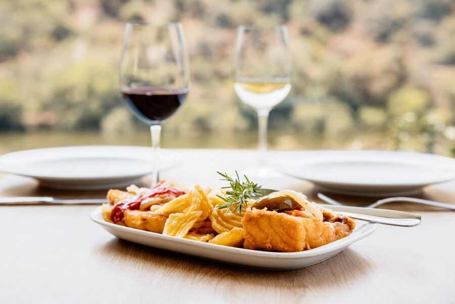 Porto: Douro Valley Full-Day Boat, Train, and Lunch Tour - Winery Visit and Wine Tasting: Terraces, Guided Tour, Real Samples
