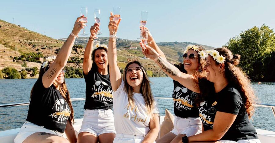 Porto: Douro Valley Full-Day Boat, Train, and Lunch Tour - Trindade Domus Start Point: The Easiest Way to Begin