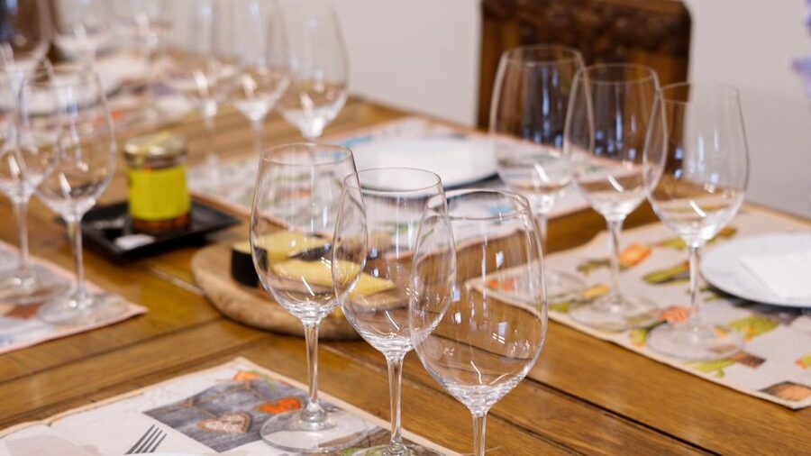 Porto: Evening Local Food Crawl with Drink Pairings - Price check: does $81 buy enough food and drink?
