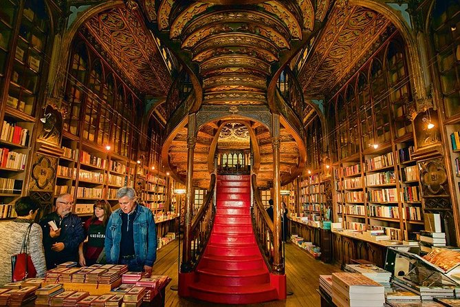 Porto Full Day City Tour Wine Tasting and Six Bridges Cruise - São Bento Station Tiles: The Quickest Visual Lesson in Portuguese Life