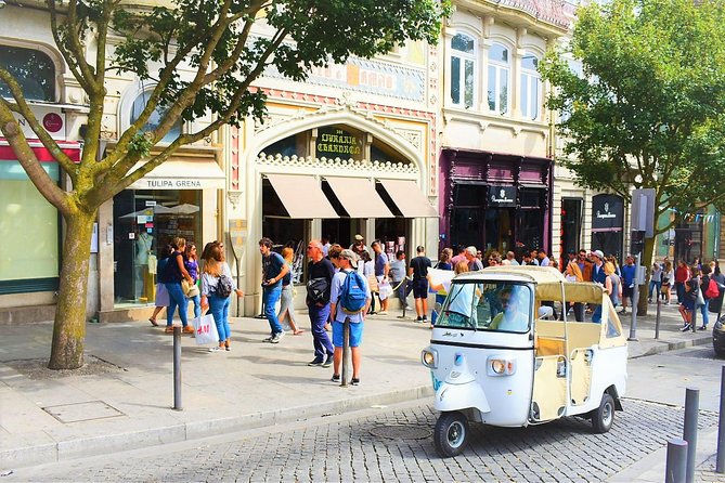 Porto Guided Tour to the Historical Center on a Tuk Tuk - The route start: Teatro Nacional São João area and the feel of old Porto