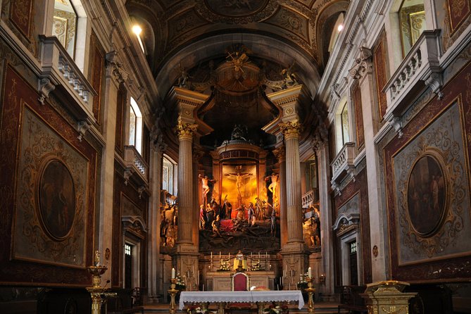 Porto: Guimaraes & Braga Small Group Tour with Lunch and Tickets - Your ride, your timing, your drop-off in Porto
