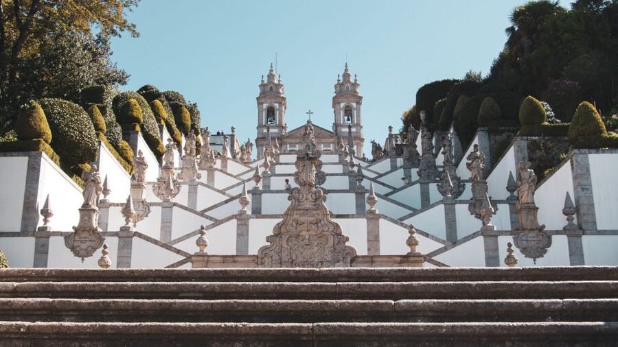 Porto: Guimarães & Braga Tour with Entry Tickets and Lunch - A Full-Day Portugal Story, from Medieval Power to Hilltop Faith