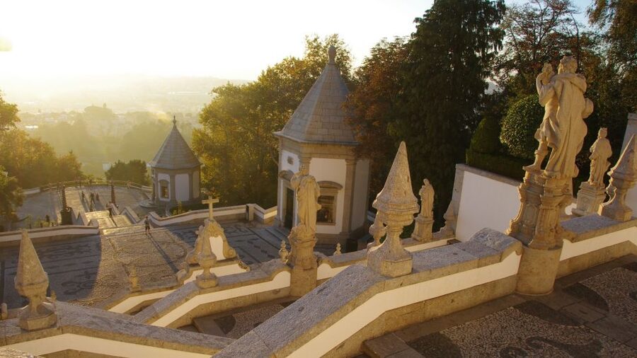 Porto: Guimarães & Braga Tour with Entry Tickets and Lunch - Porto Pickup to the Braga Side of the Region