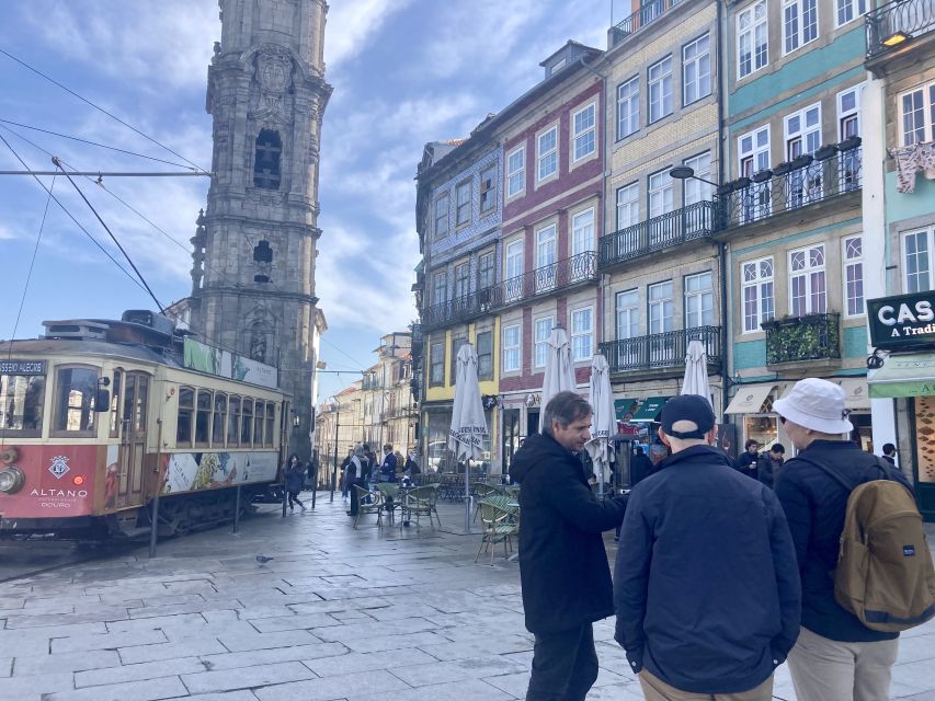 Porto: Highlights & hidden gems Walk - max 10 - São Bento Station to Clerigos Tower: the architecture hits, timed well