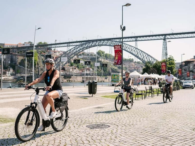 Porto: Highlights in 3 Hours E-Bike Tour - Cais de Gaia viewpoints, starting on the right side of the river