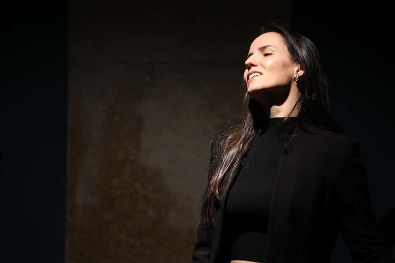 Porto: Intimate Fado Show & Port Wine in Trindade Noble Hall - Trindade Noble Hall: the setting that changes how Fado feels