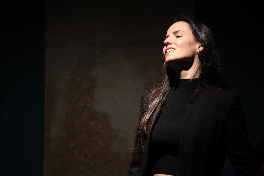 Porto: Intimate Fado Show & Port Wine in Trindade Noble Hall - Who this is best for (and who might want a different plan)