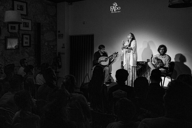 Porto: Live Portuguese Fado Experience with Port Wine - Lisbon-style Fado, Coimbra techniques, and Amalia Rodrigues influence
