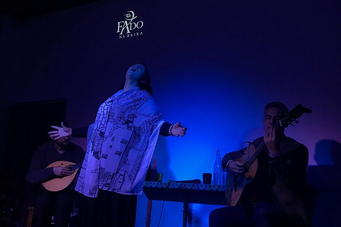 Porto: Live Portuguese Fado Experience with Port Wine - How the 1-hour show teaches you Fado without slowing the night down