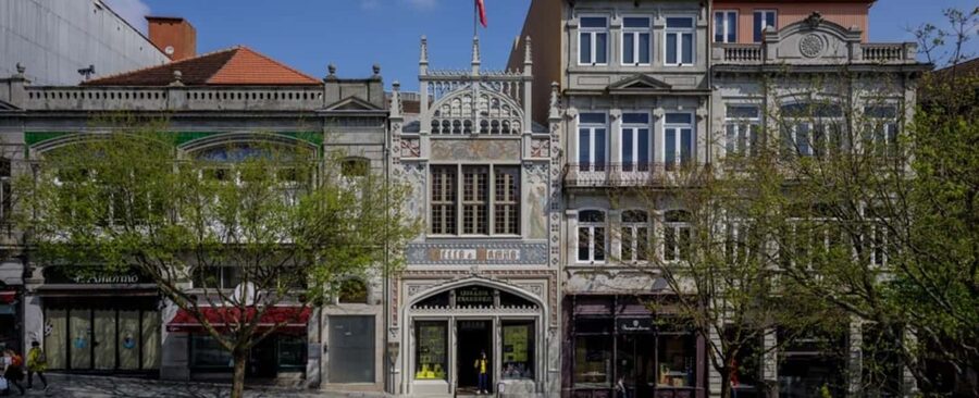 Porto: Livraria Lello Entry Ticket & Foundation Option - Inside the bookstore: the red staircase, stained glass, and where to look first