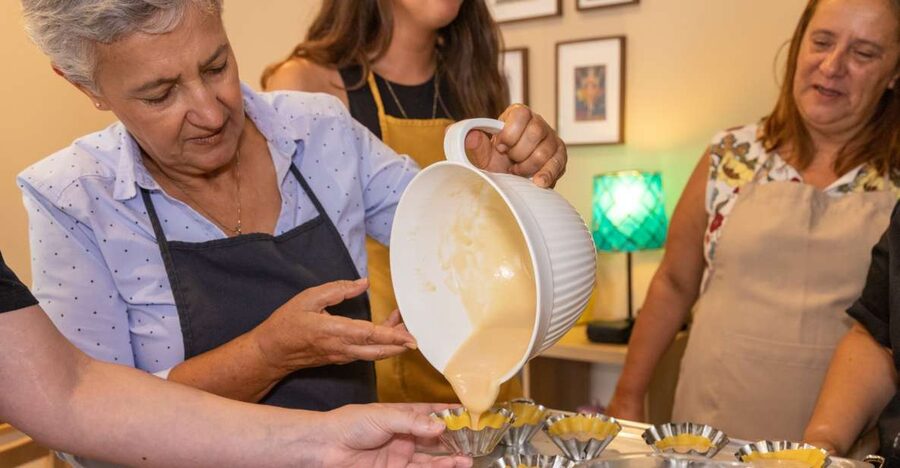 Porto: Pastel de Nata Cooking Class with Grandma's Recipe - The Best Moment: Eating Fresh Pasteis de Nata at the Table