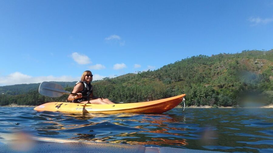 Porto: Peneda-Gerês National Park Tour with Kayaking & Lunch - Getting to the Park: Porto Pickup and a Vintage Land Rover Ride